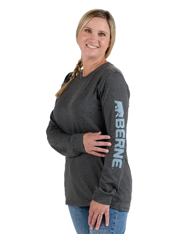 Women's Signature Long Sleeve Performance T-Shirt