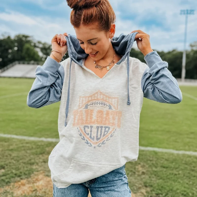 Tailgate Club Hooded Pullover